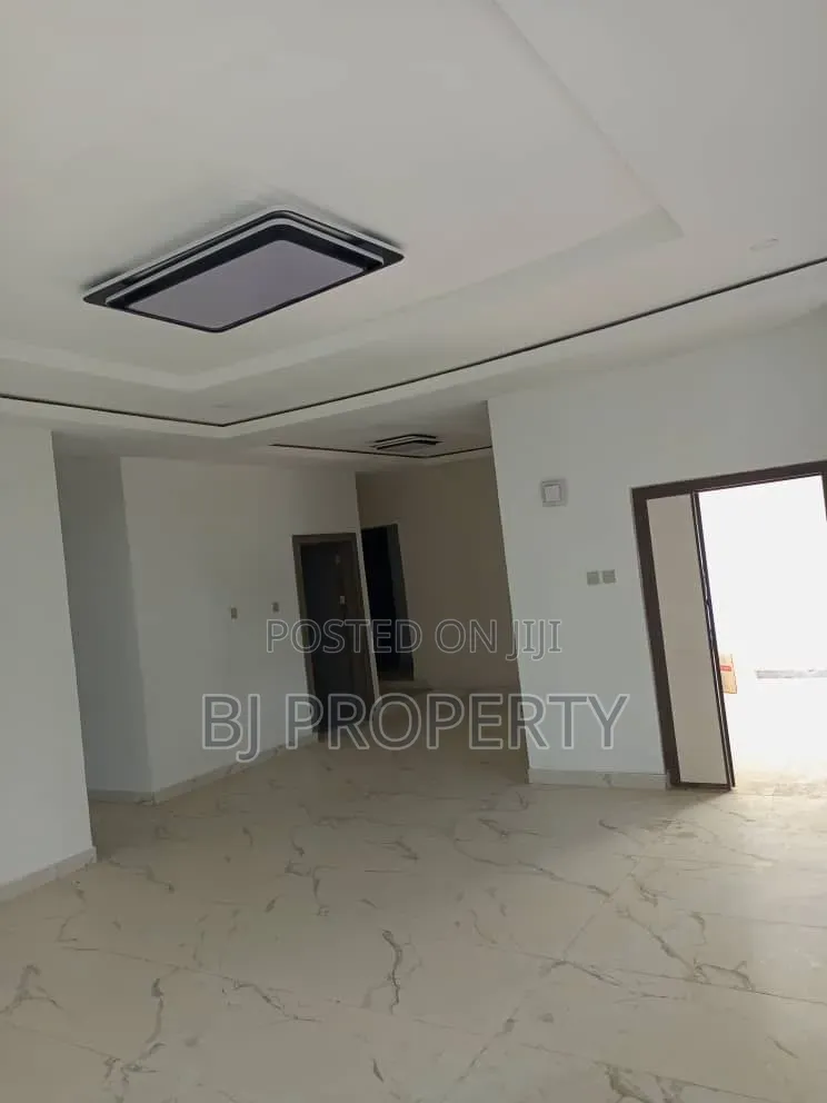 4bdrm Bungalow in Hill View, Kubwa for rent in Kubwa