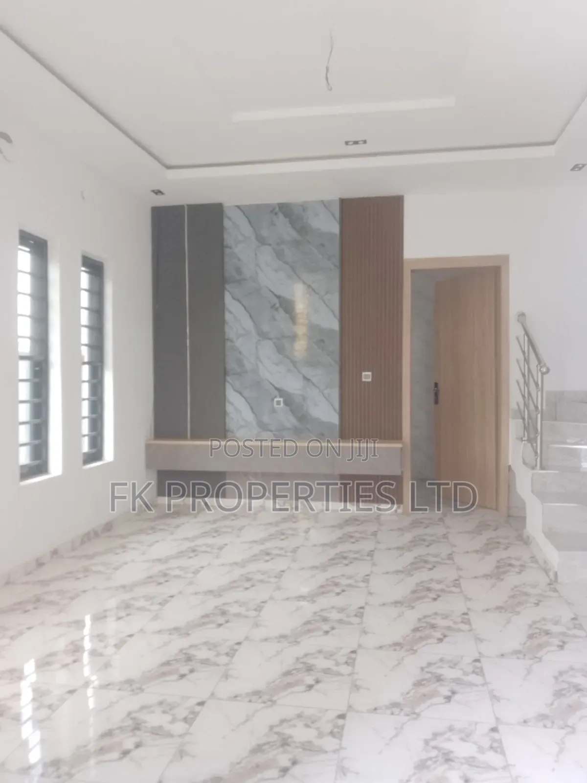 5bdrm Mansion in Ajah, Abraham Adesanya Estate for sale in Abraham Adesanya Estate
