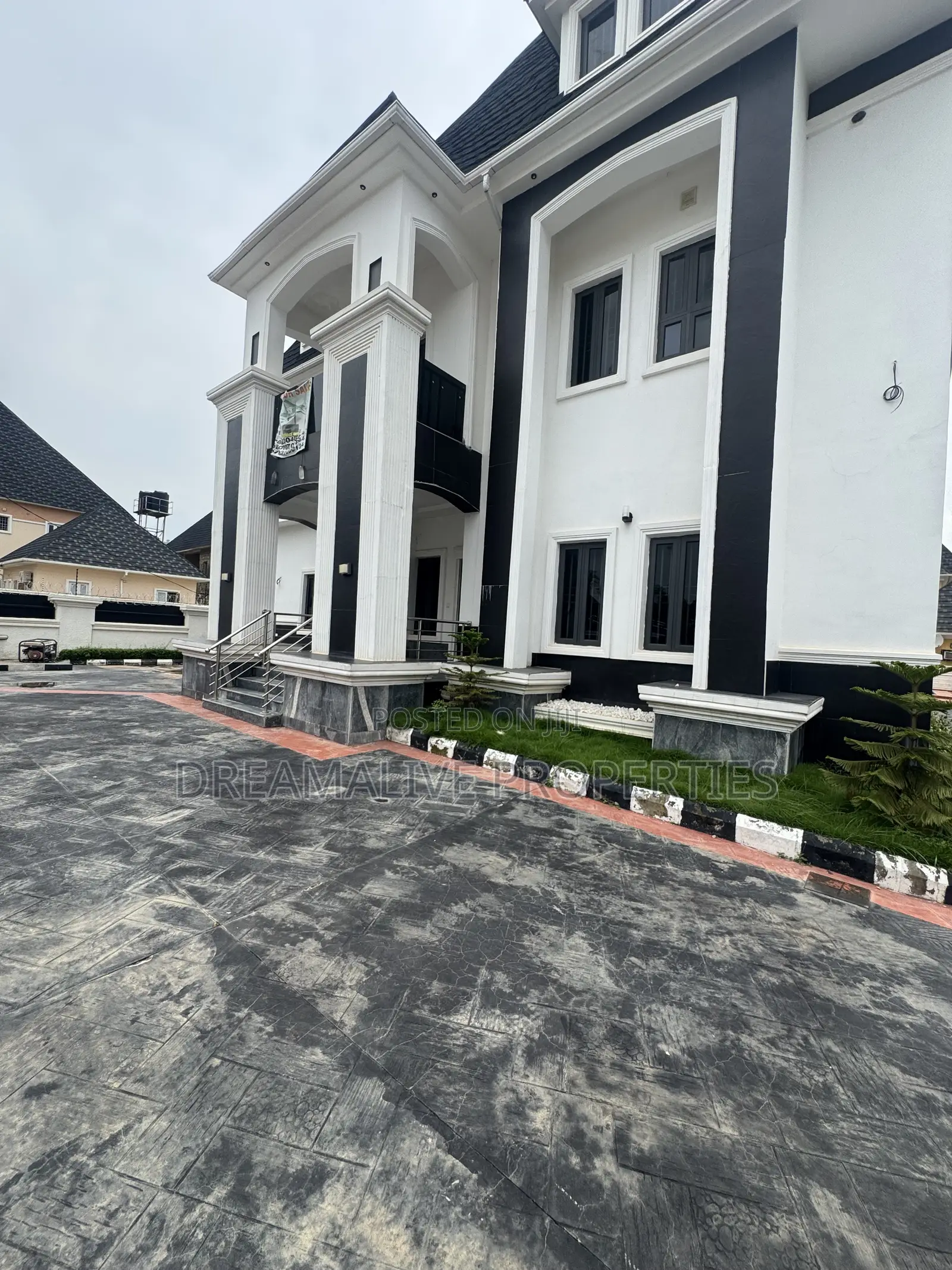 6bdrm Duplex in Efab Metropolis, Gwarinpa for sale in Gwarinpa