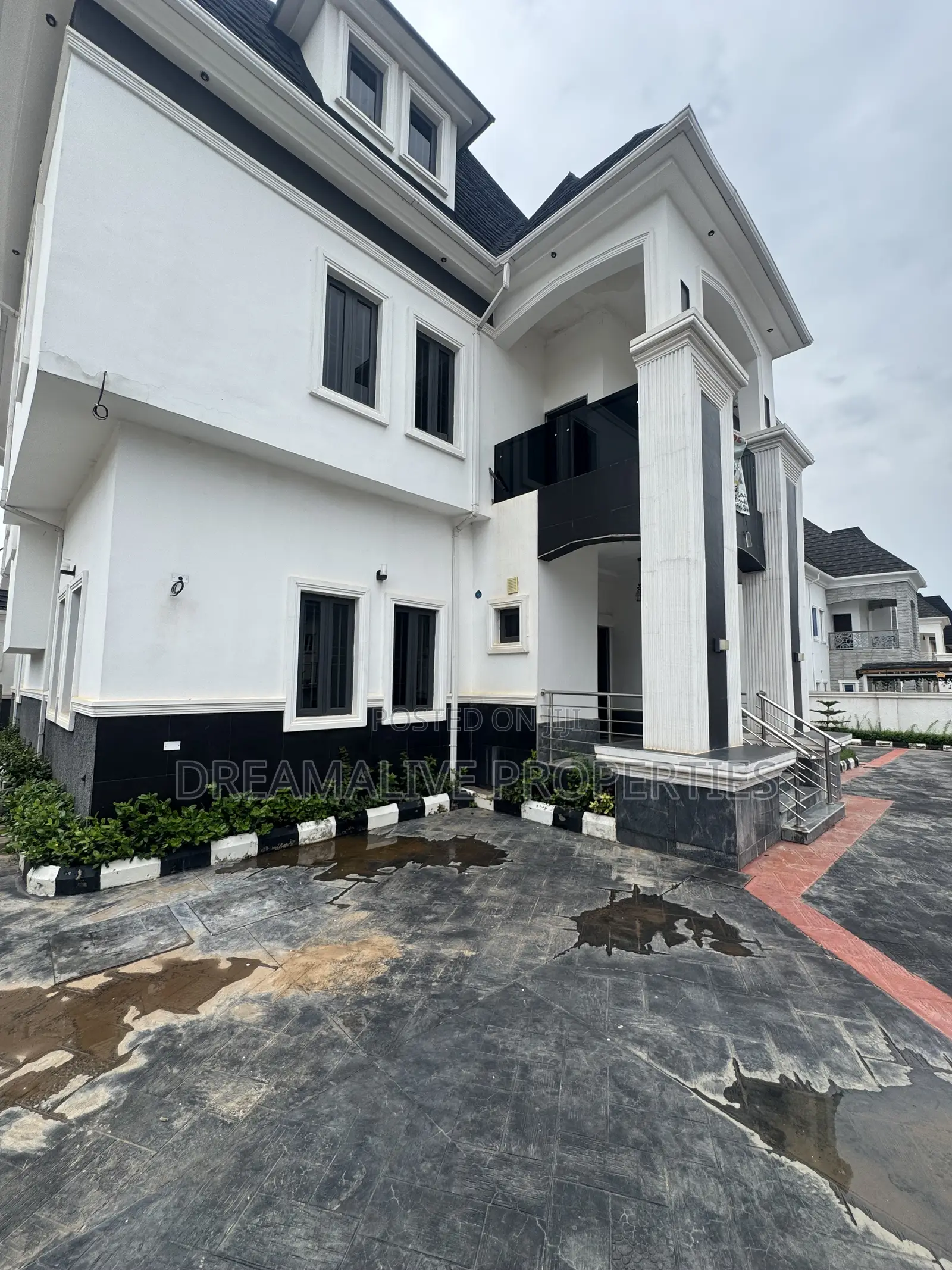 6bdrm Duplex in Efab Metropolis, Gwarinpa for sale in Gwarinpa