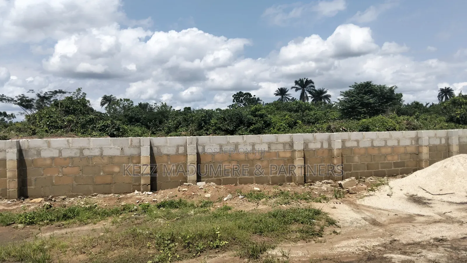 For Sale : 10 Plots at Banana Highland Estate Trans Woji in Woji