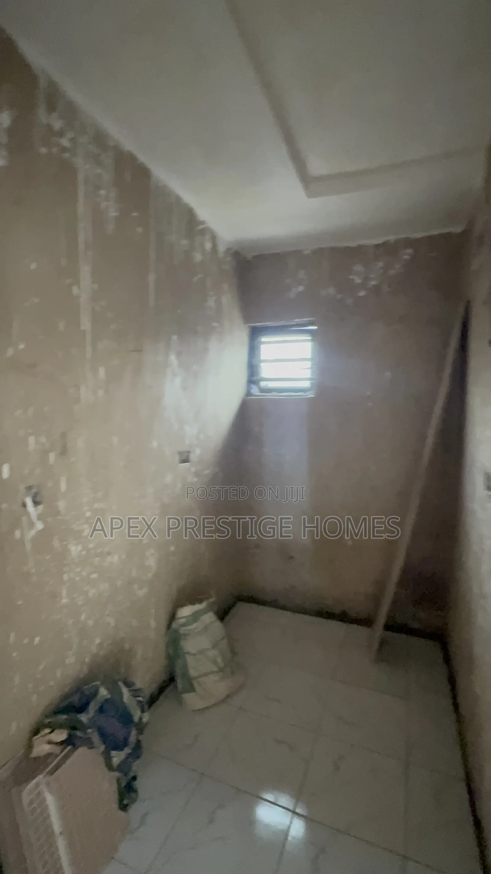 2bdrm Block of Flats in Off Abiodun Street, Shomolu / Shomolu for sale in Shomolu / Shomolu