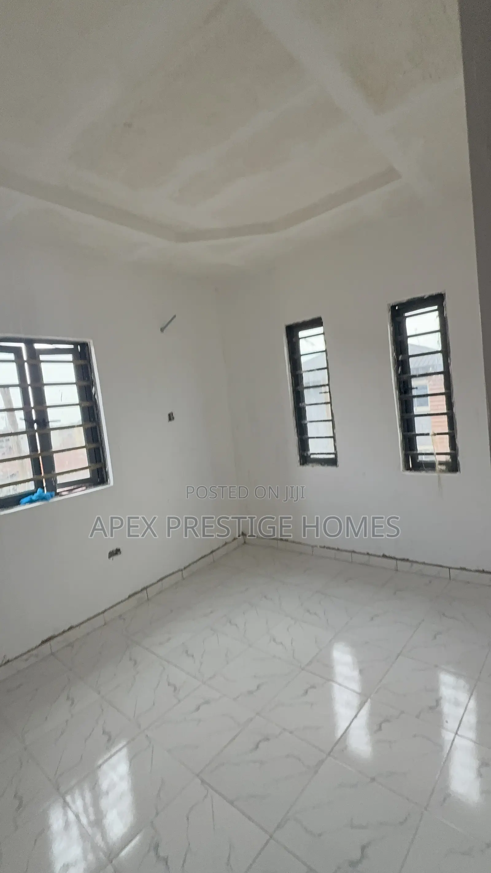 2bdrm Block of Flats in Off Abiodun Street, Shomolu / Shomolu for sale in Shomolu / Shomolu