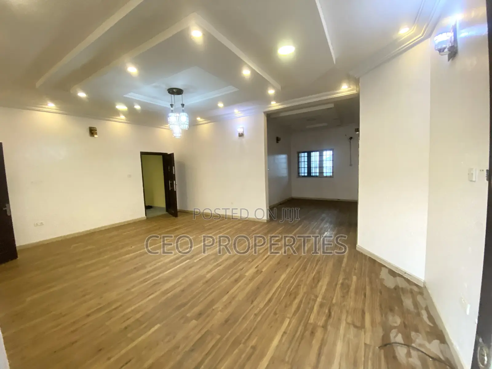 3bdrm Block of Flats in Osapa London for rent in Osapa london