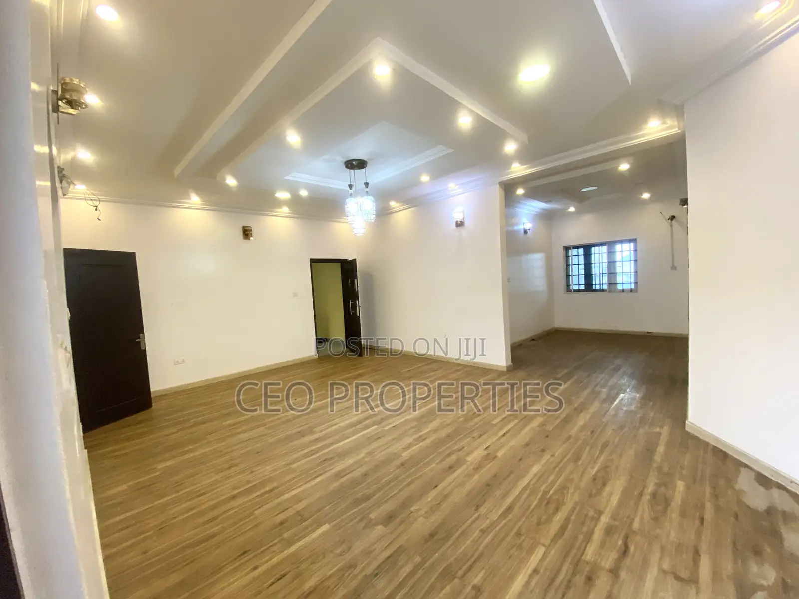 3bdrm Block of Flats in Osapa London for rent in Osapa london