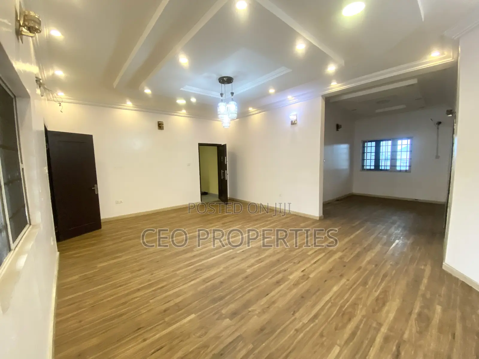 3bdrm Block of Flats in Osapa London for rent in Osapa london