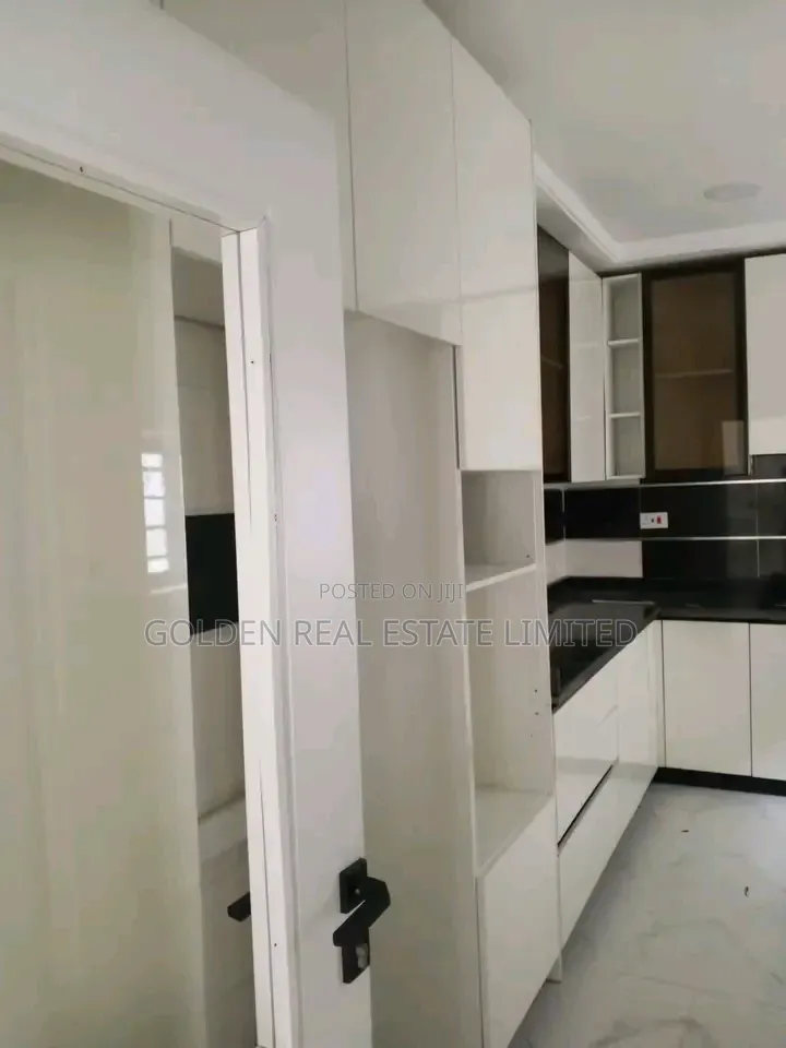 4bdrm Duplex in Katampe Extension for sale in Katampe Extension