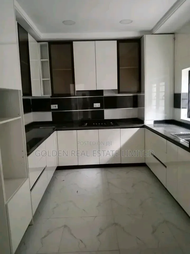 4bdrm Duplex in Katampe Extension for sale in Katampe Extension