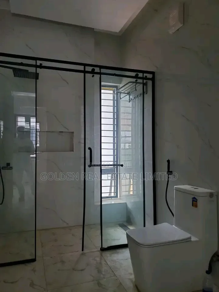 5bdrm Duplex in Katampe Extension for sale in Katampe Extension