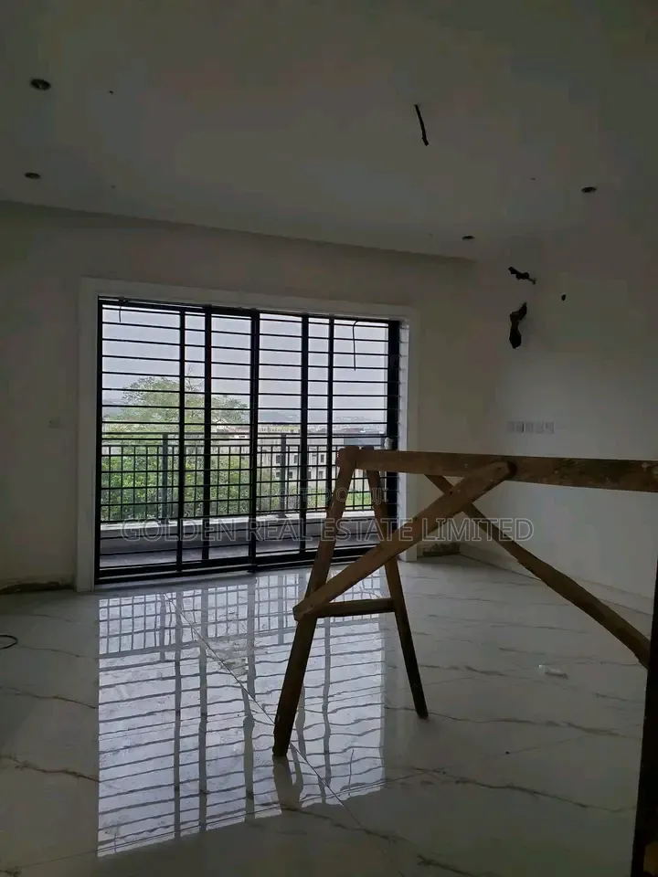 5bdrm Duplex in Katampe Extension for sale in Katampe Extension