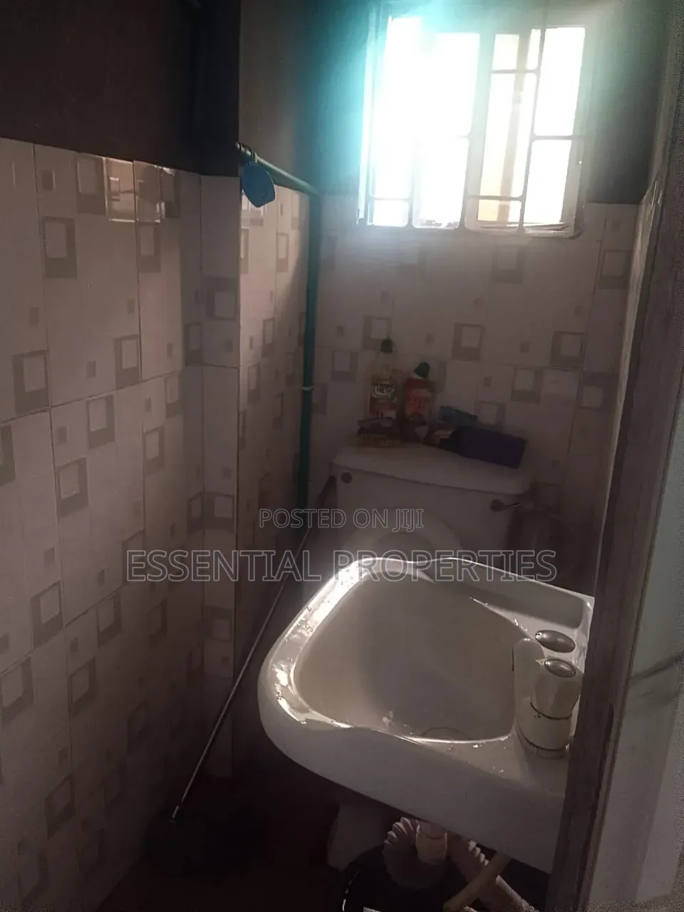 A Ground Floor Commercial/Office Space or Shop in Toyin Street