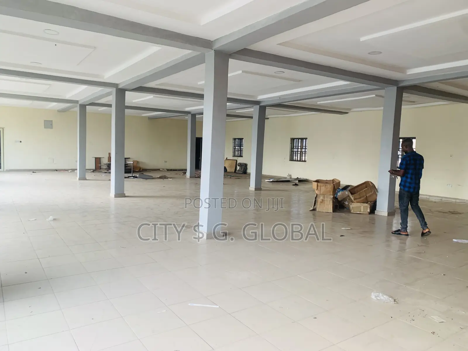 Warehouse and Showroom in Kubwa