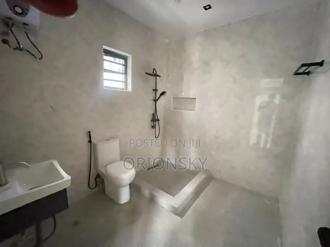 4bdrm Duplex in Abraham Adesanya Estate for sale in Abraham Adesanya Estate