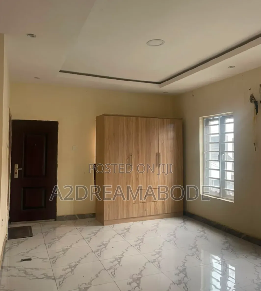 4bdrm Duplex in Magodo Phase 1 for rent in GRA Phase 1