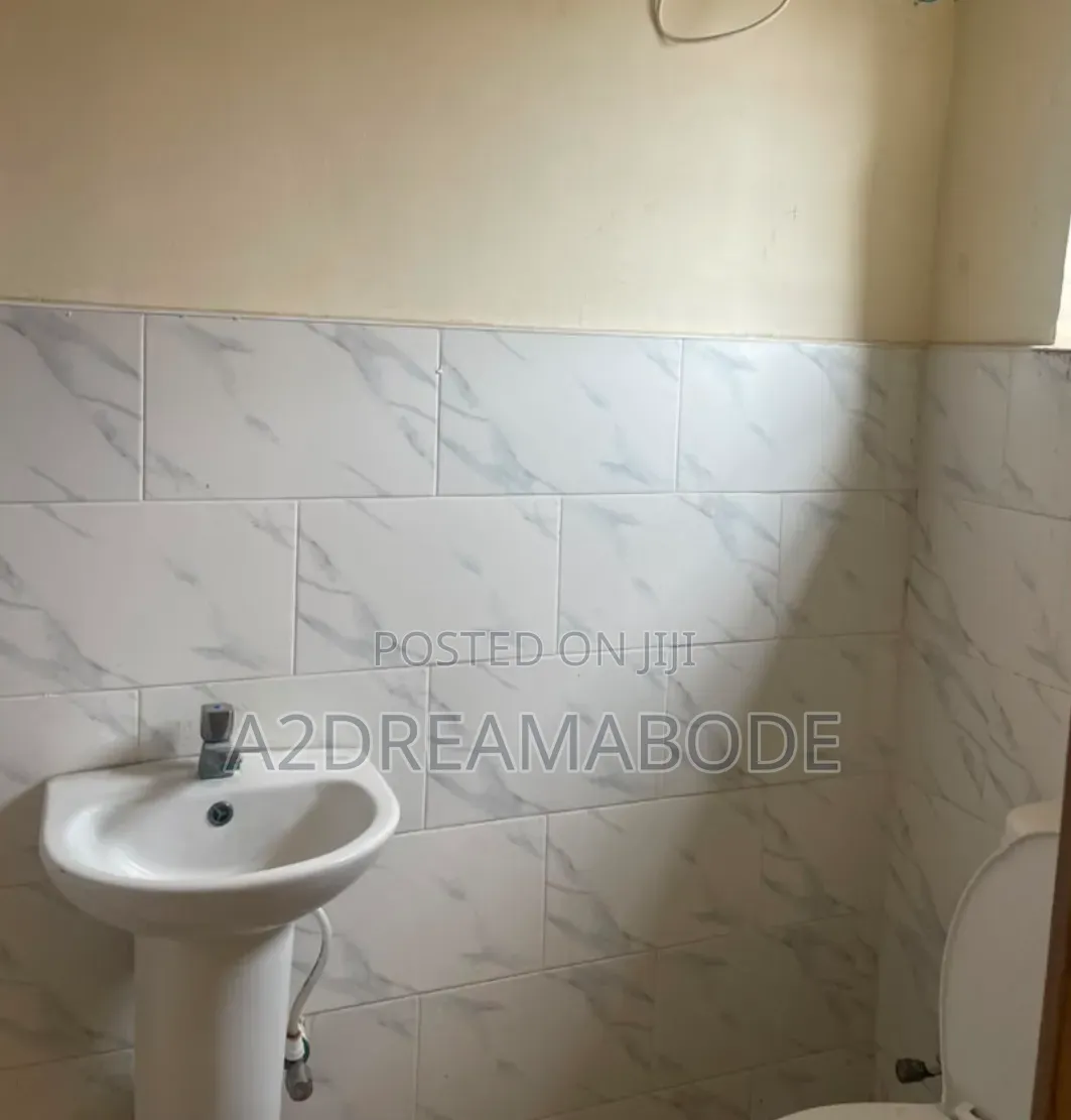 4bdrm Duplex in Magodo Phase 1 for rent in GRA Phase 1