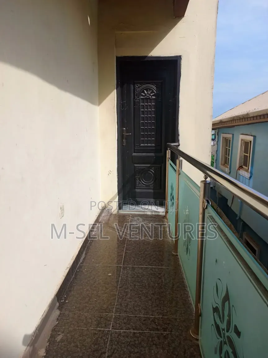 Two Bedroom Apartment. in Bucknor