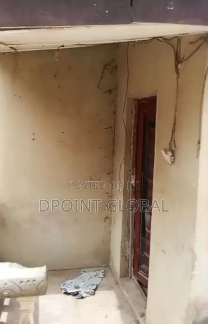 12bdrm Block of Flats in Not Estate, Boys Town for sale in Boys Town