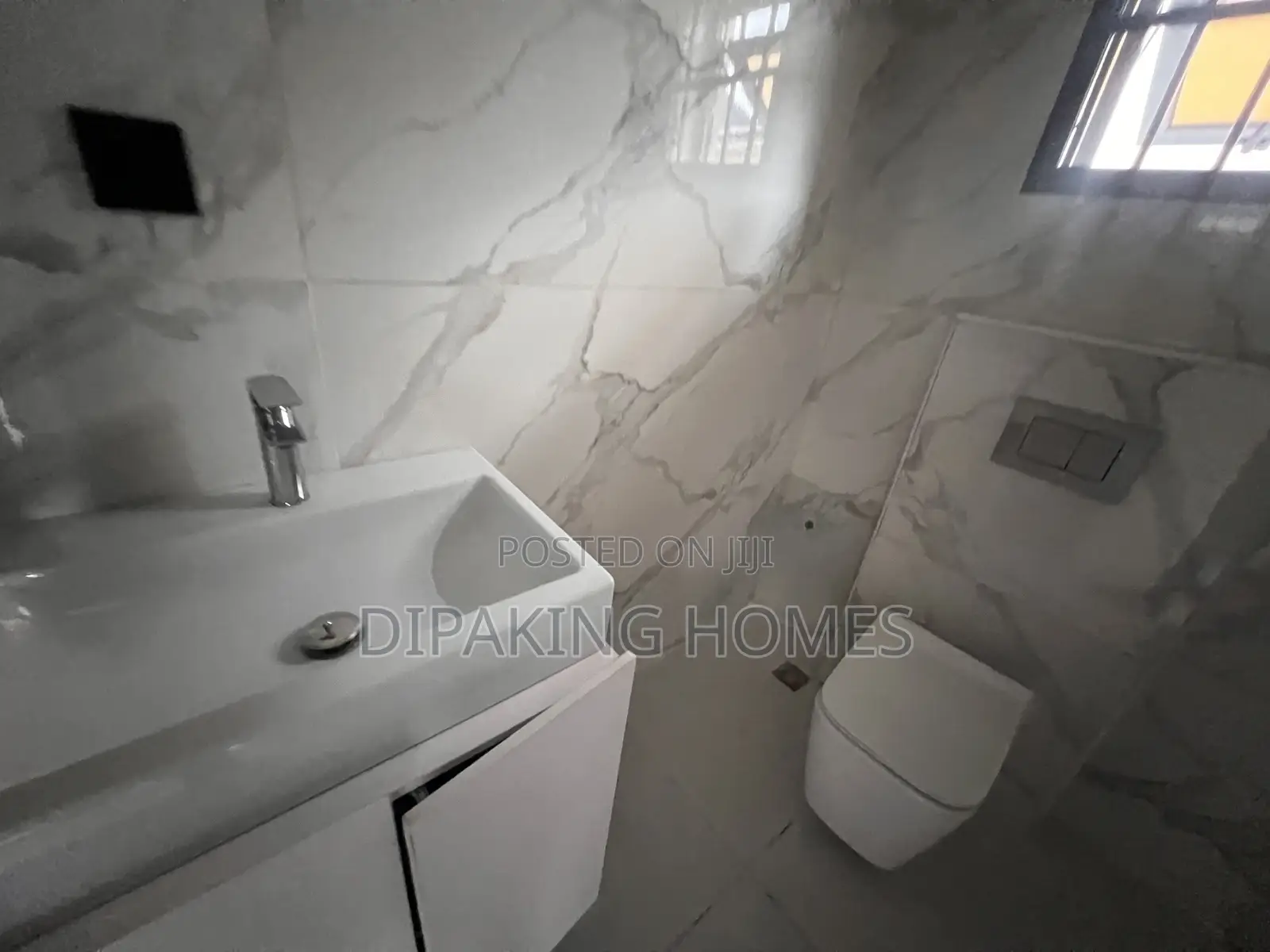 Furnished 4bdrm Duplex in GRA Phase 1 for sale in GRA Phase 1