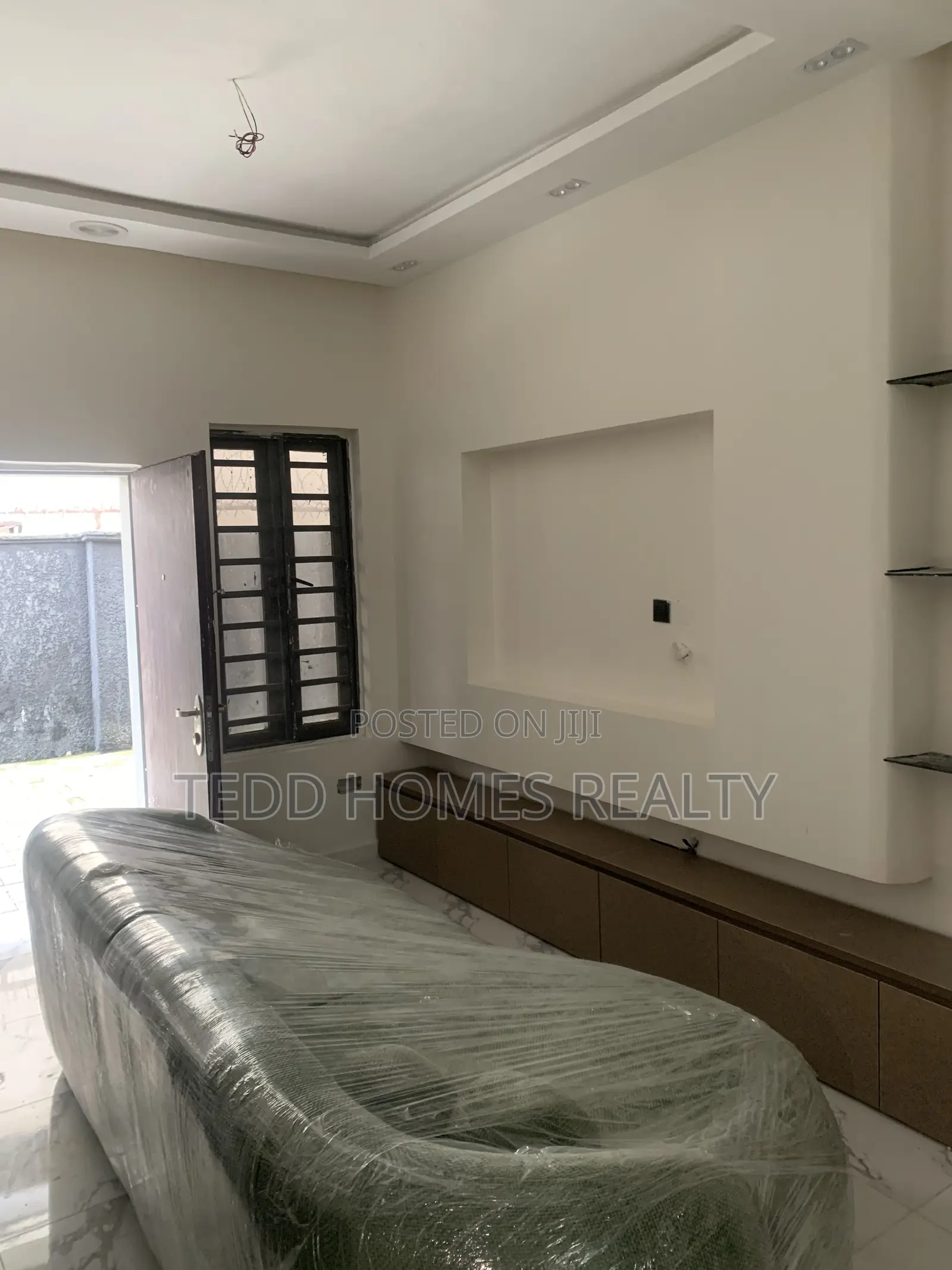 Furnished 1bdrm Apartment in Igbo Efon for rent in Igbo-efon