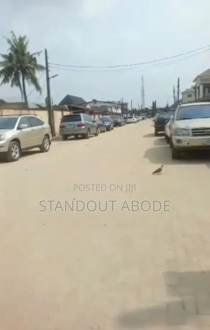 2bdrm Block of Flats in In Good Location, Idimu for sale in Idimu