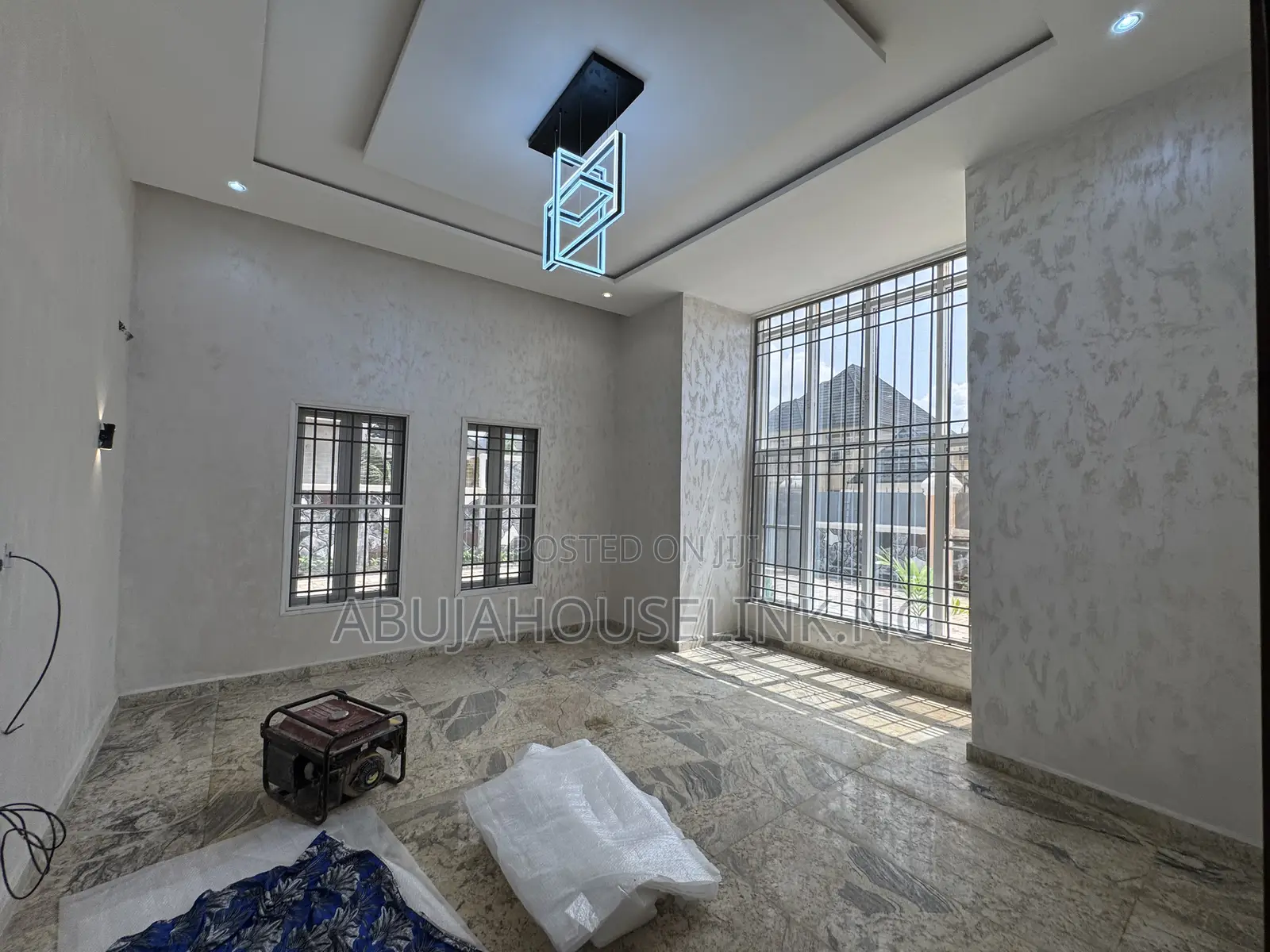 7bdrm Duplex in Efab Metropolis, Karsana for sale in Karsana