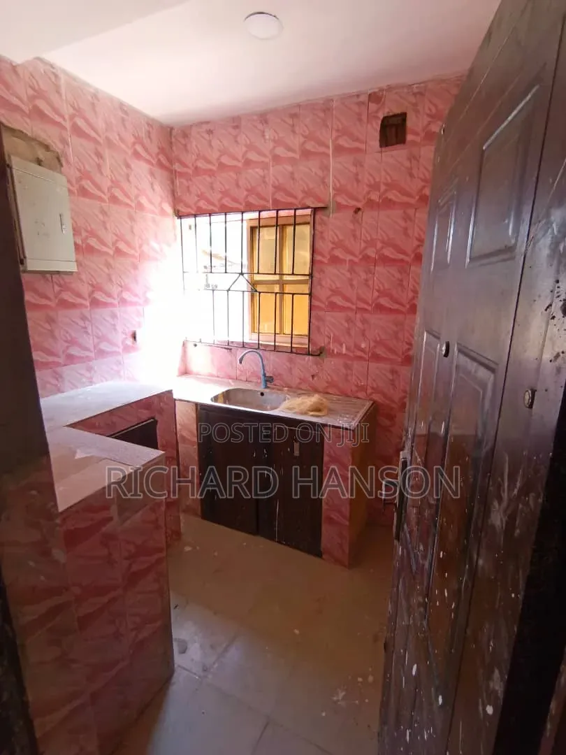 2bdrm Apartment in Secured, Olokonla for rent in Olokonla