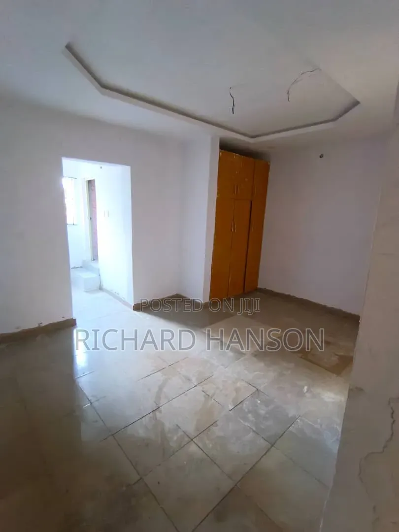 2bdrm Apartment in Secured, Olokonla for rent in Olokonla