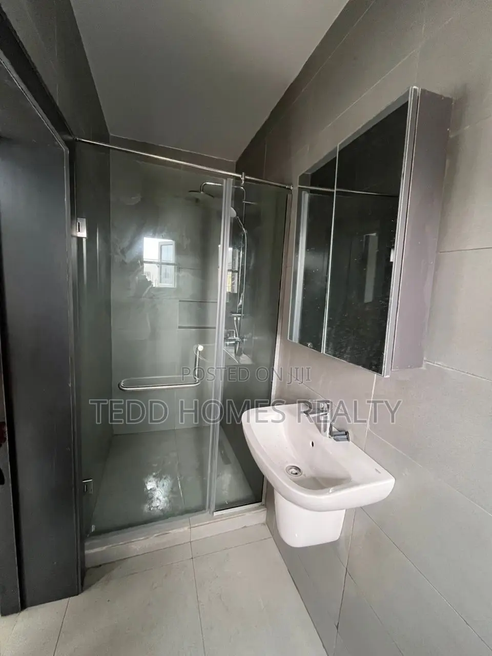 2bdrm Maisonette in Ilasan for rent in Ilasan