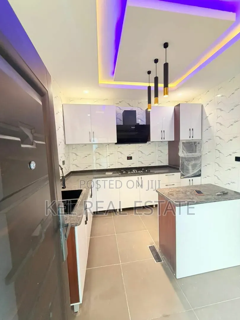 4bdrm Duplex in Ikeja GRA for sale in Ikeja GRA