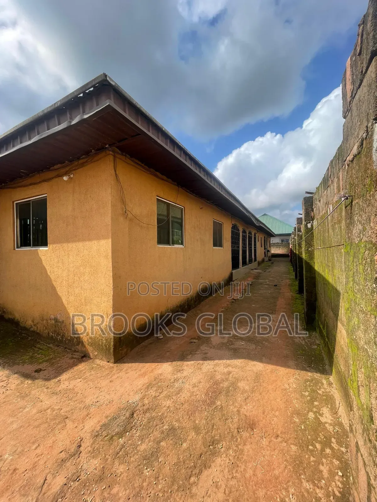 2bdrm Bungalow in Benin City for sale in Benin City