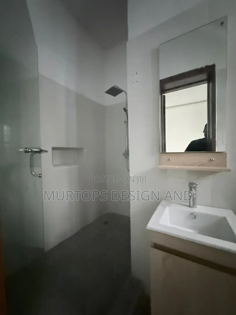 2bdrm Apartment in Lekki Phase 2 for sale in Lekki Phase 2