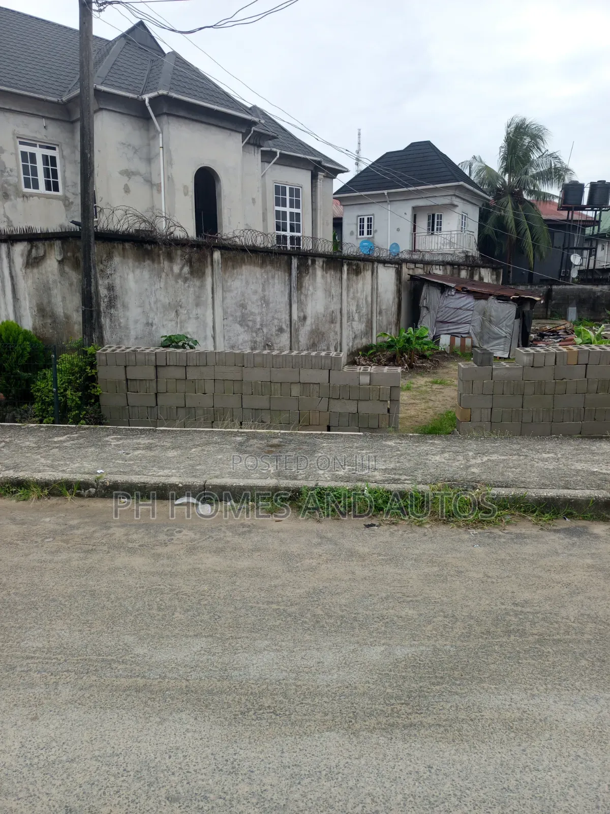 1 Plot of Land in Amadi-Ama