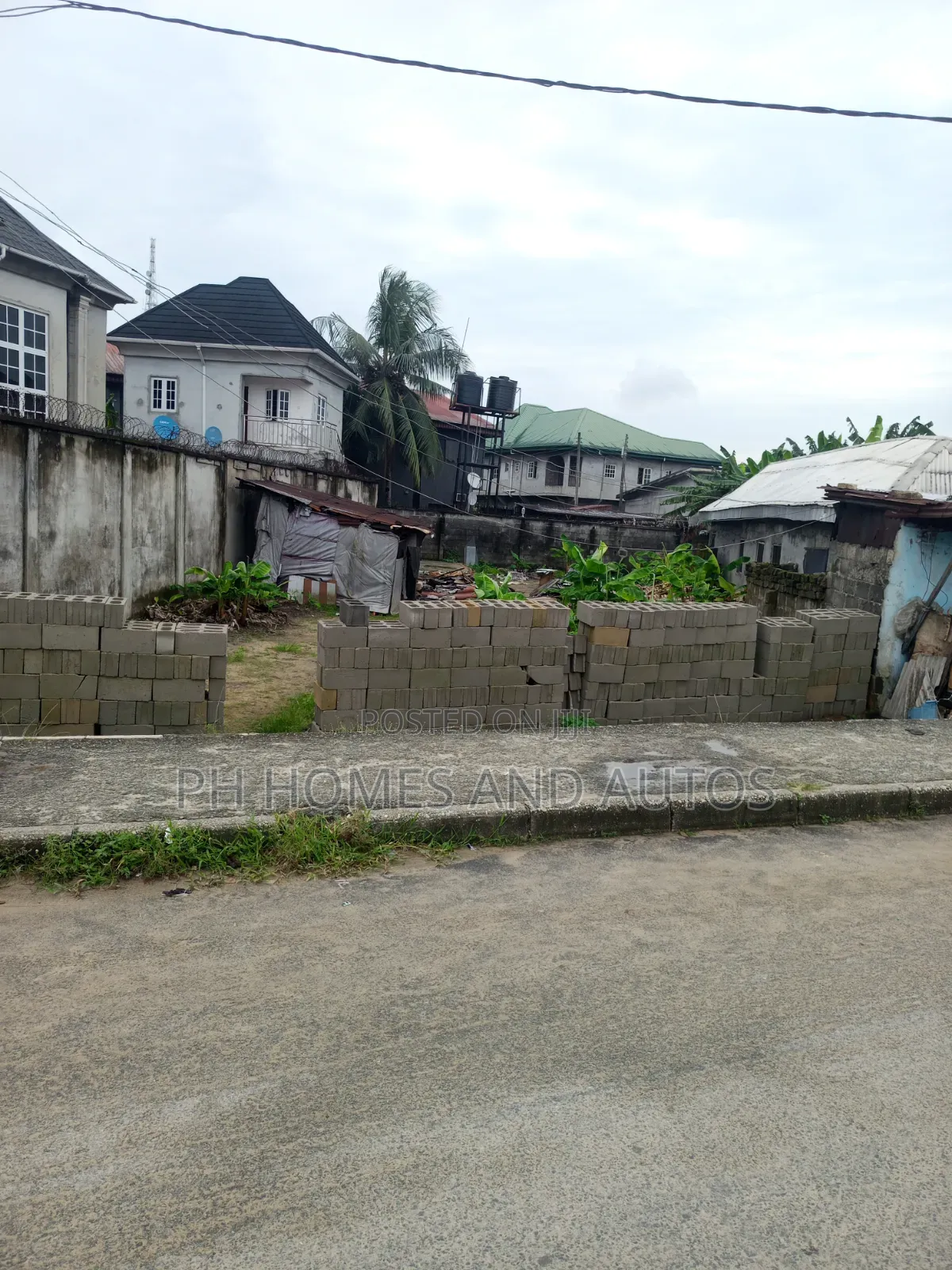 1 Plot of Land in Amadi-Ama
