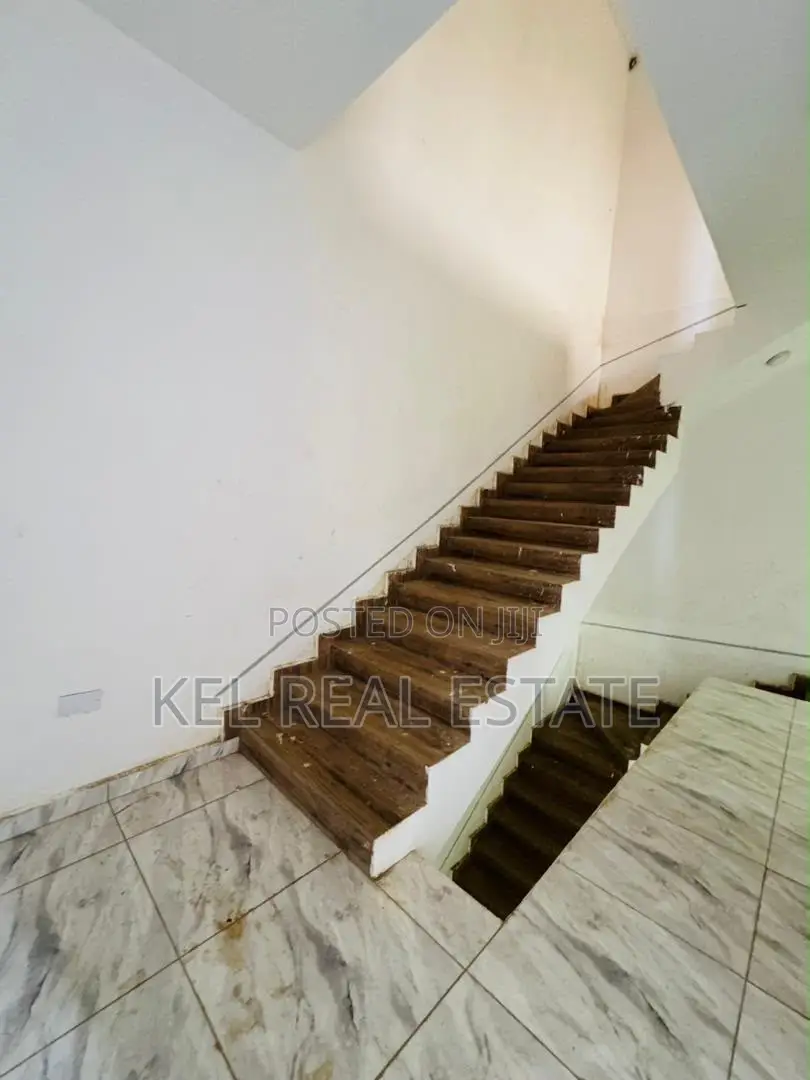 4bdrm Duplex in Ikeja GRA for sale in Ikeja GRA