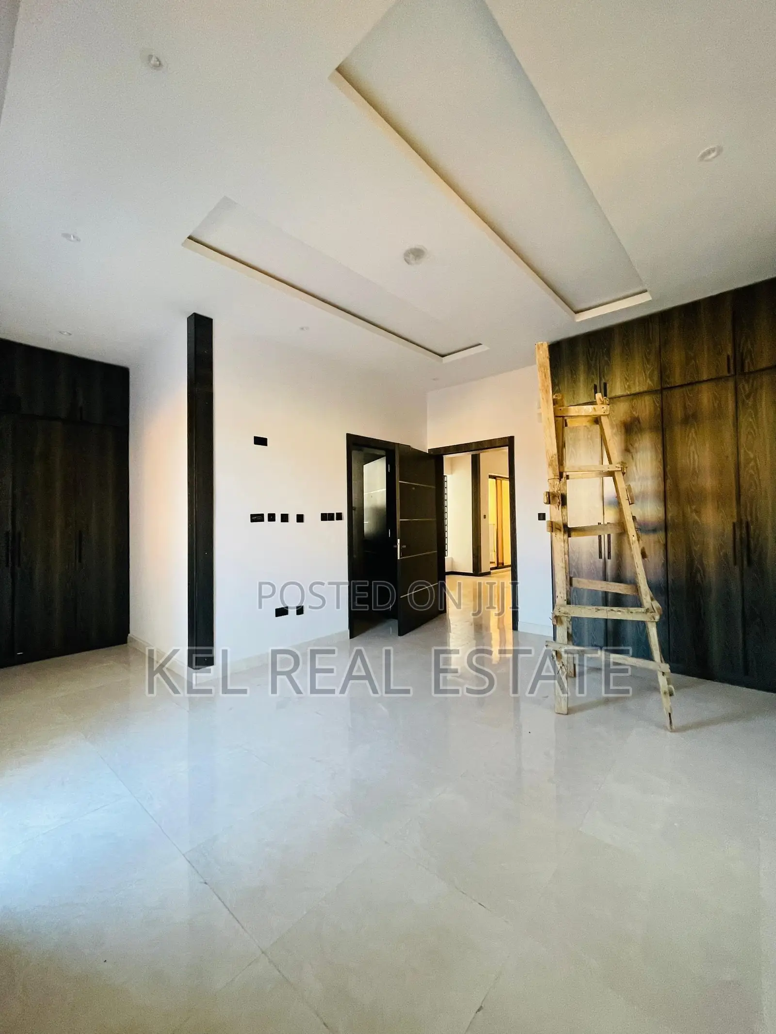 6bdrm Duplex in Magodo for sale in Magodo