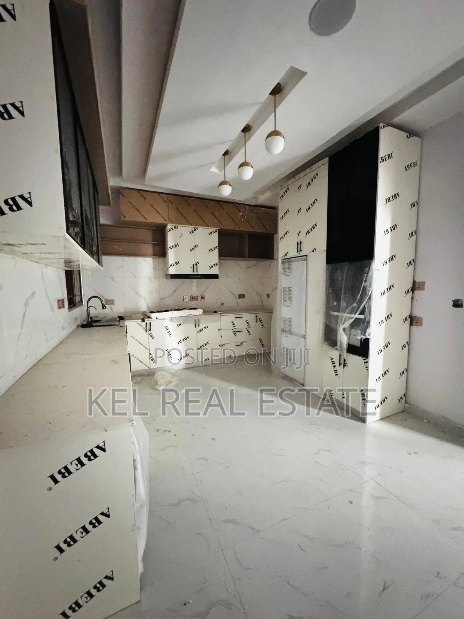 6bdrm Duplex in Magodo for sale in Magodo