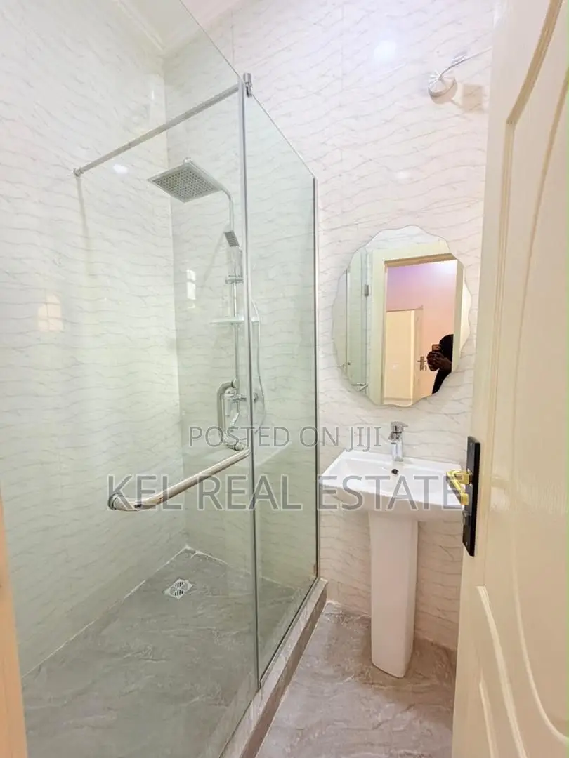 3bdrm Duplex in Gbagada for sale in Gbagada