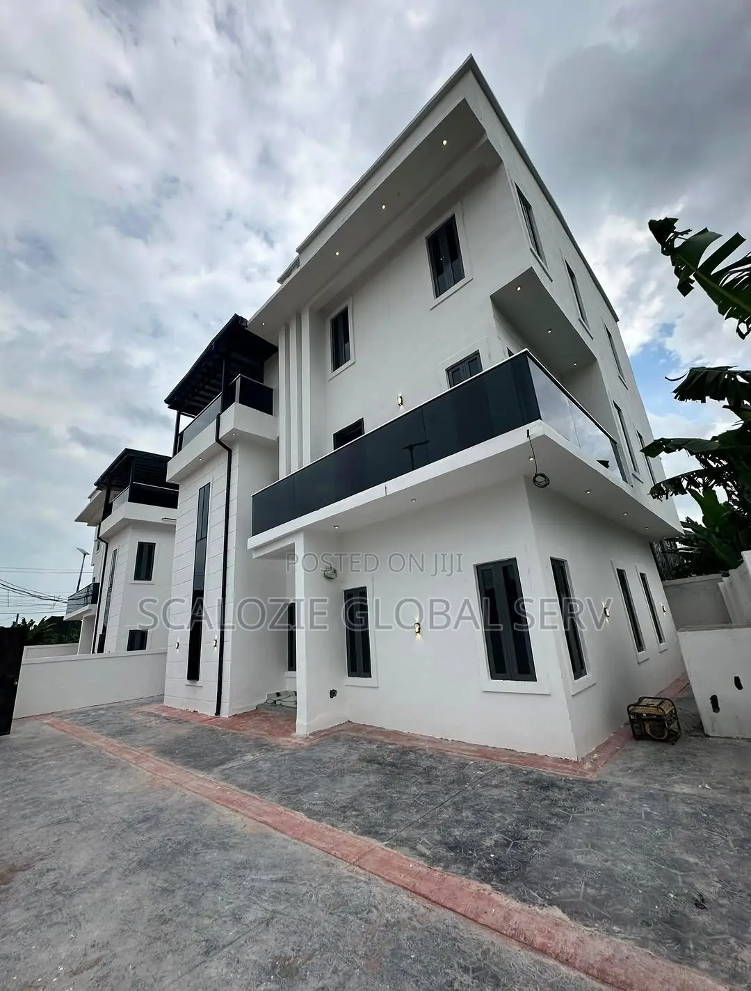 5bdrm Duplex in Sars Road, Port for sale in Port-Harcourt
