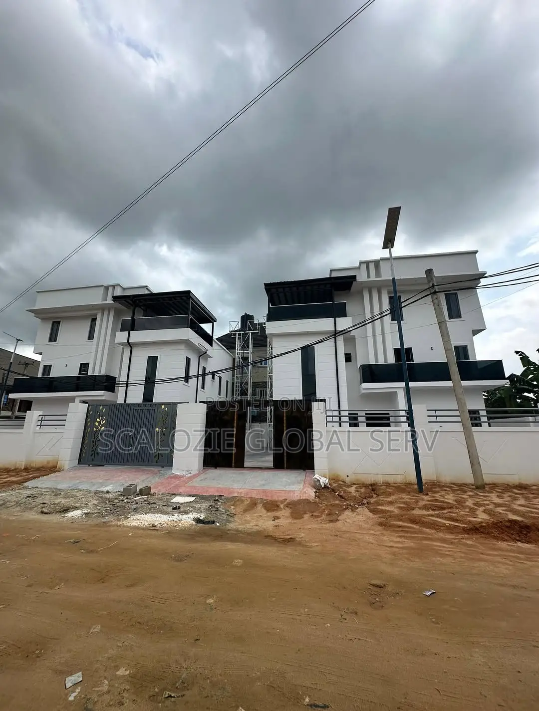 5bdrm Duplex in Sars Road, Port for sale in Port-Harcourt