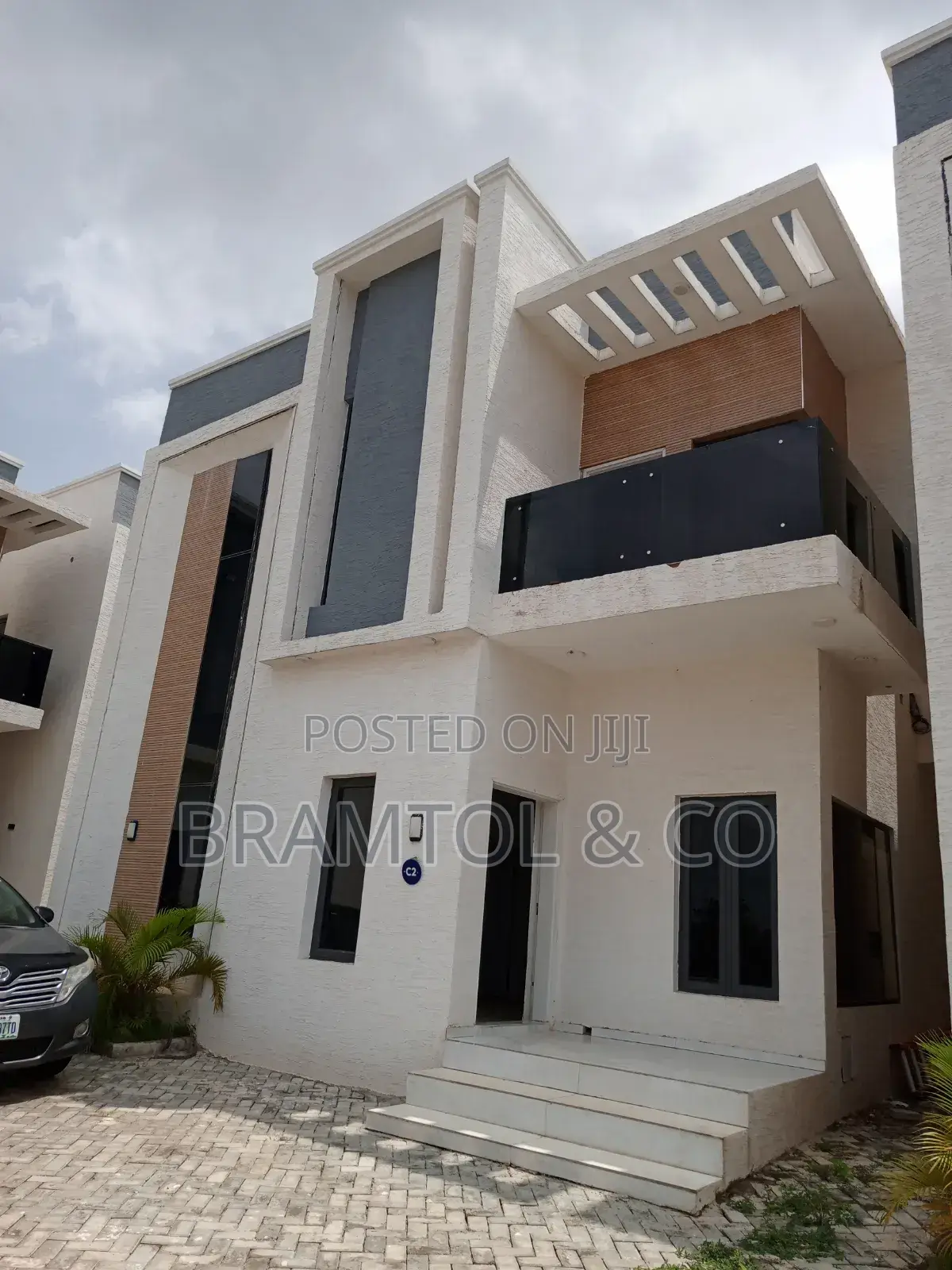 4bdrm Townhouse / Terrace in Kaura for rent in Kaura