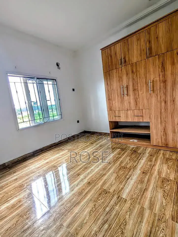 3bdrm Bungalow in Shelter Afrique, Uyo for rent in Uyo