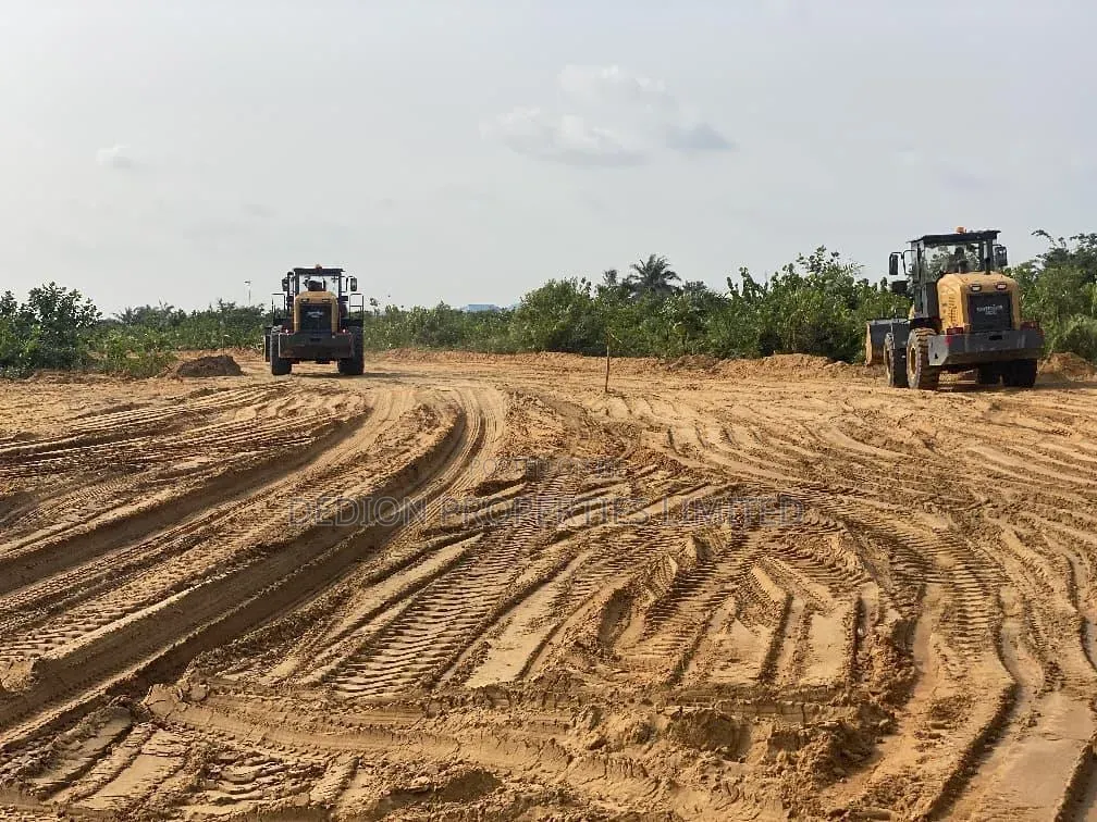 Oke-Ogun Commercial Land With Government Allocation in Elerangbe