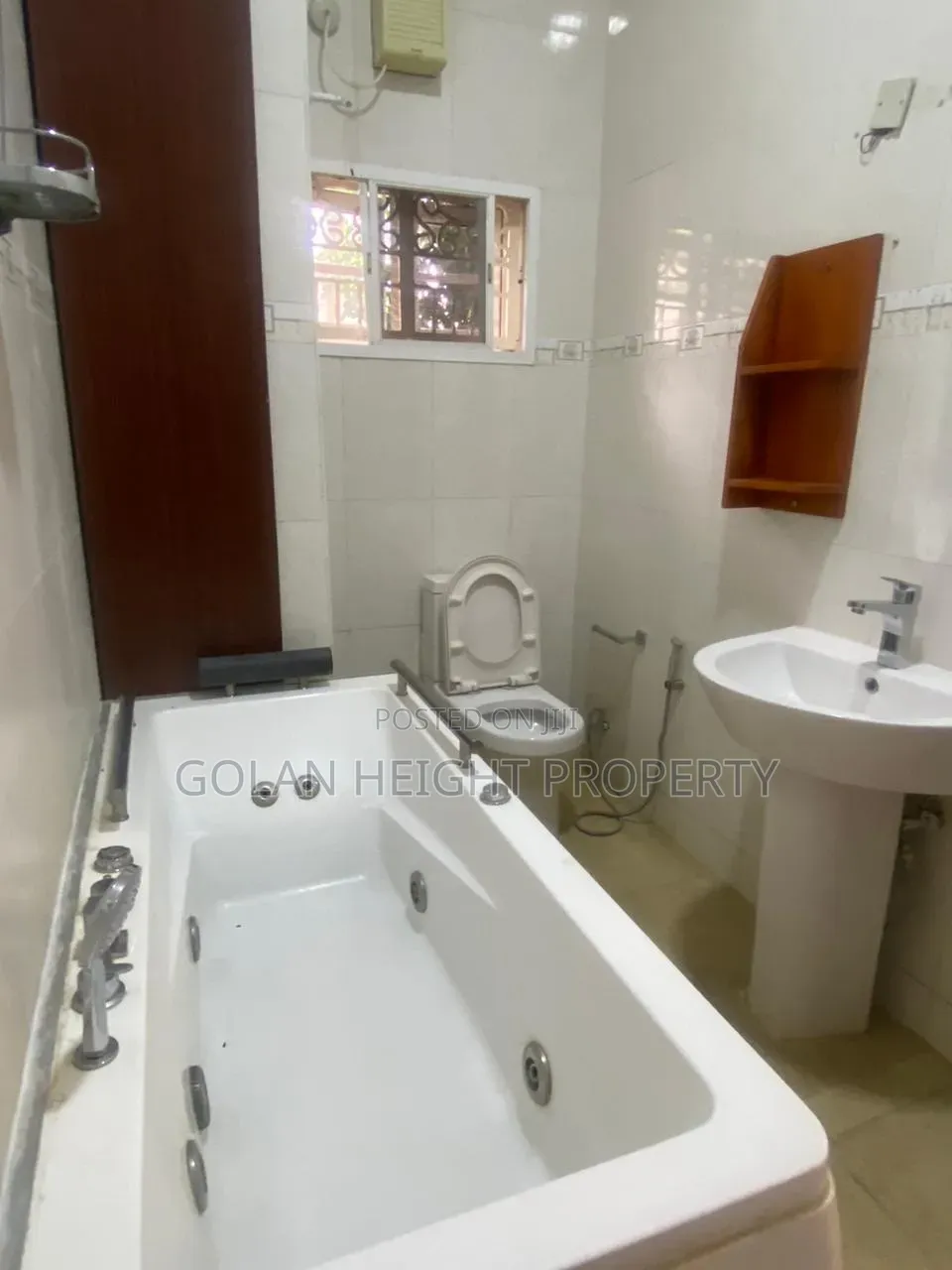3bdrm Apartment in Asokoro for rent in Asokoro