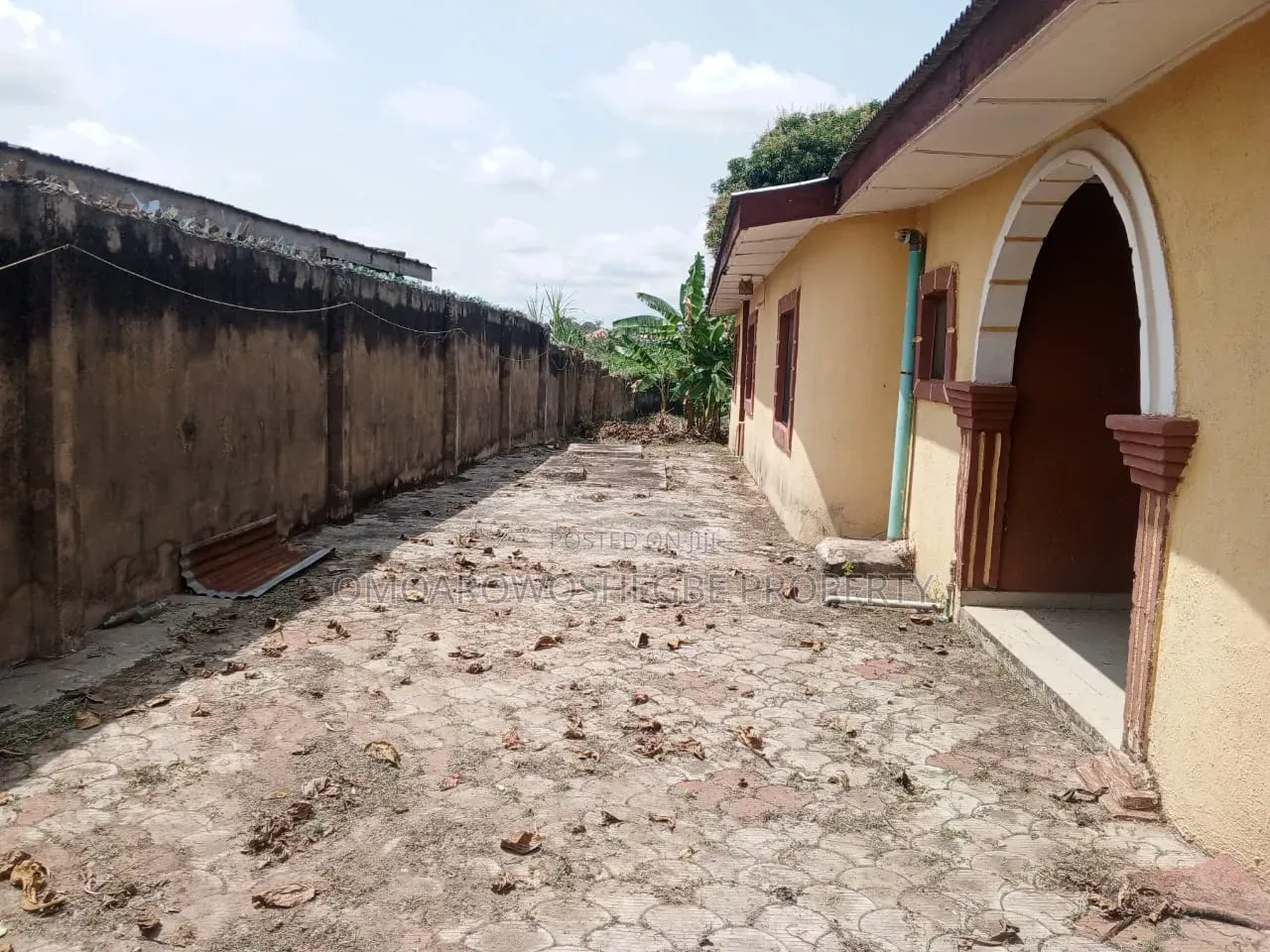 Furnished 4bdrm Bungalow in Iremide Quarters, Akure for sale in Akure