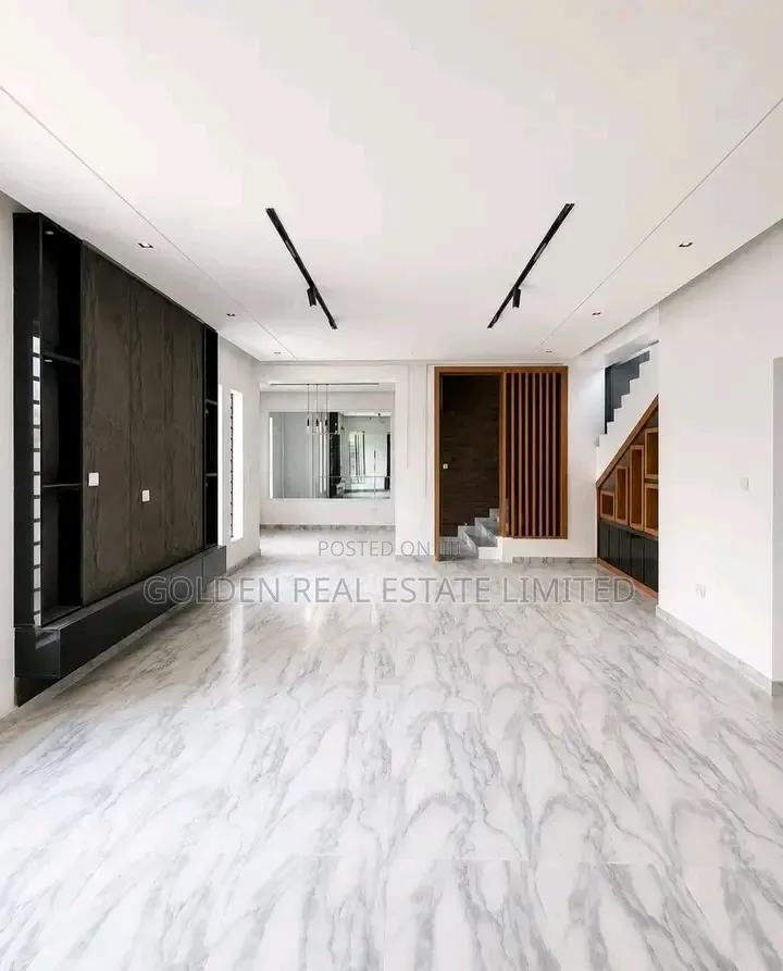 4bdrm Duplex in Dawaki for sale in Dawaki