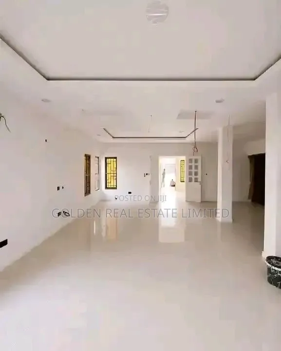 5bdrm Duplex in Guzape District for sale in Guzape District