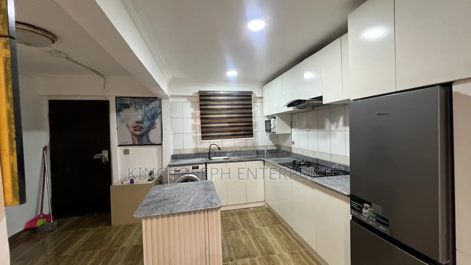 Beautifully Designed 2bed Wuse 2 in Wuse 2