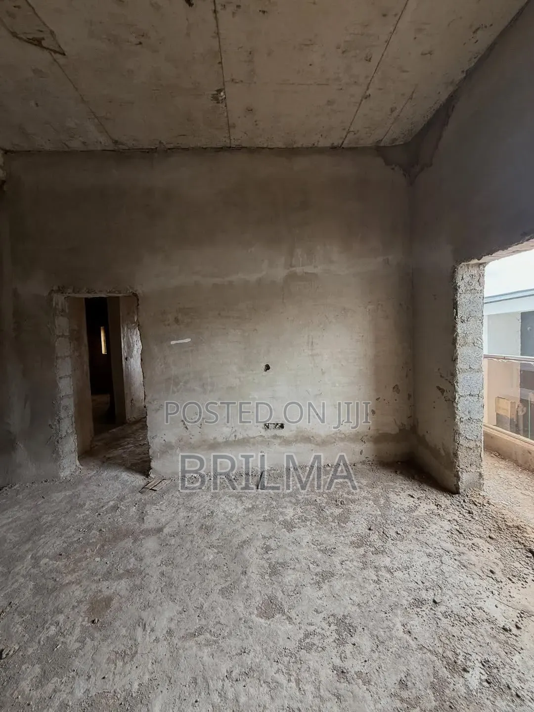 4bdrm Duplex in Kaura for sale in Kaura