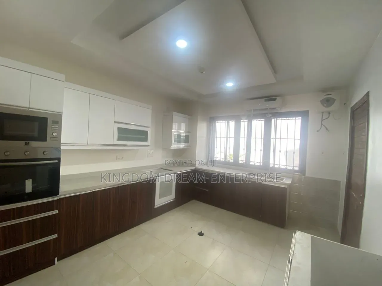 4bdrm Apartment in Banana Island Ikoyi for rent in Banana Island