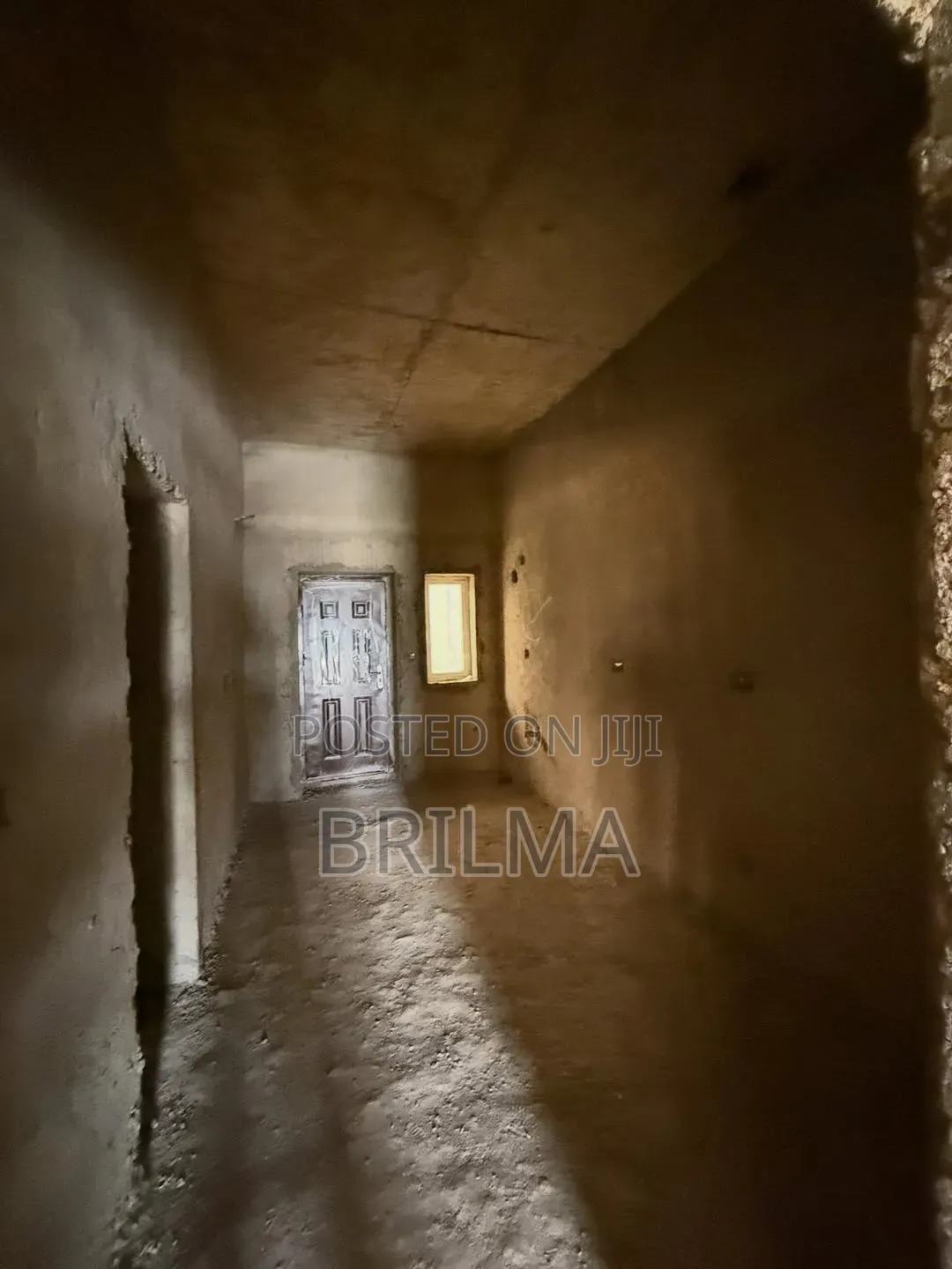 3bdrm Duplex in Kaura for sale in Kaura